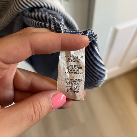 Blue & White Striped Sleeveless Dress - Picture 5 of 5